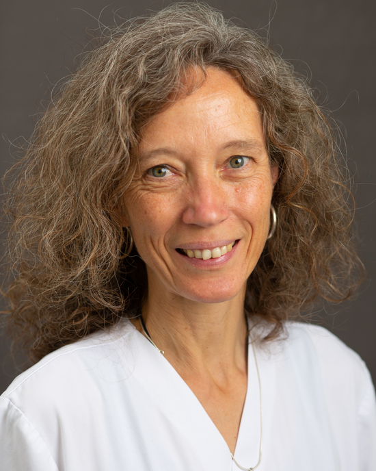 Portrait Dr. med. Barbara Loeliger
