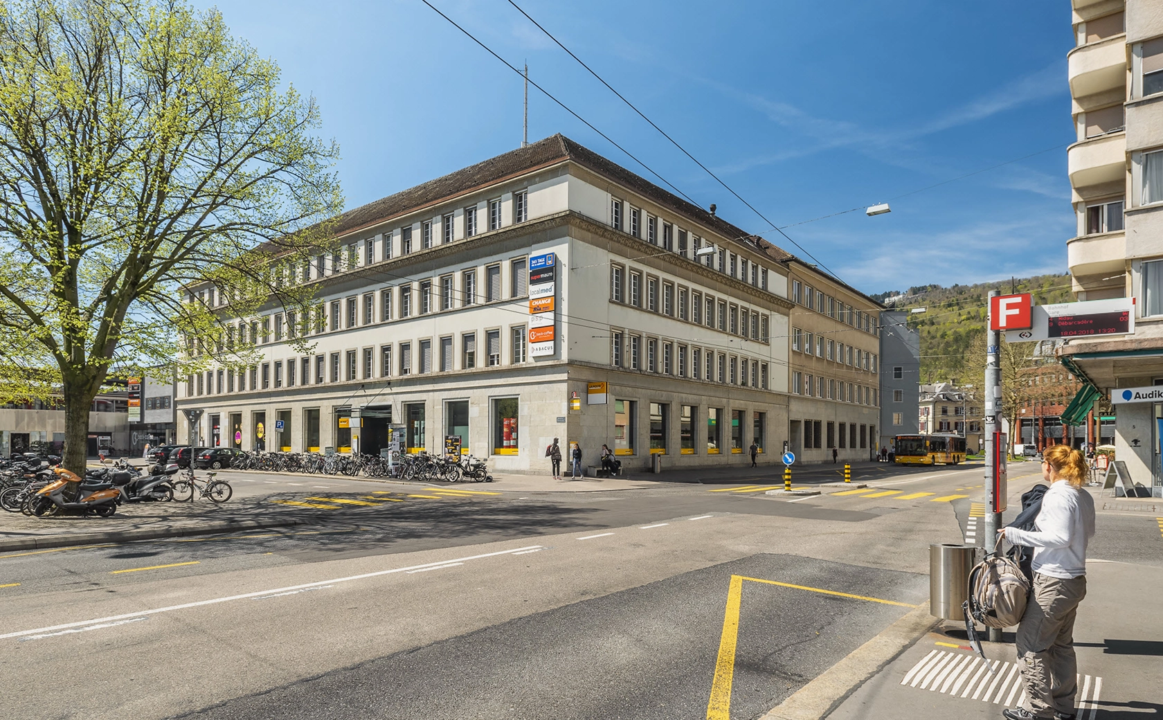 Building on Bahnhofplatz, Biel/Bienne