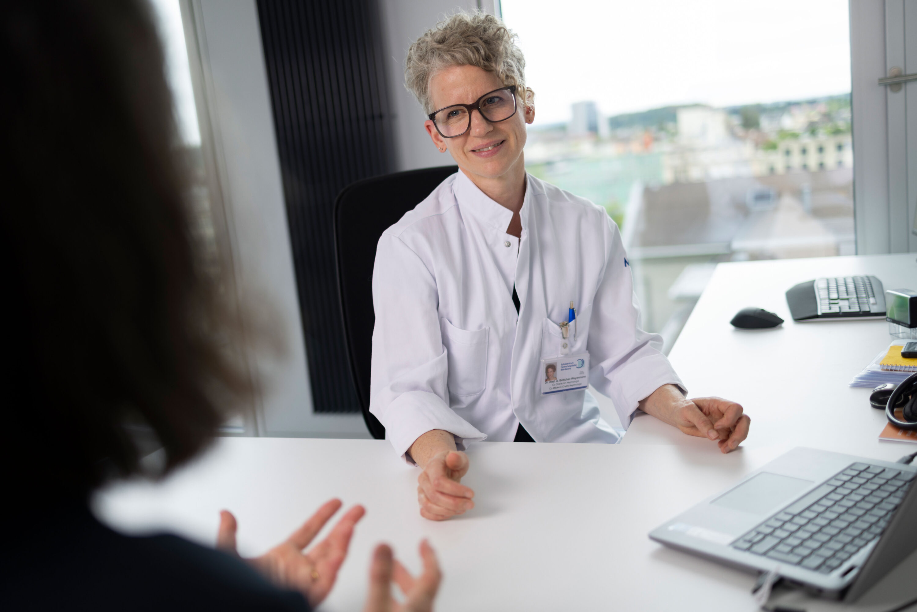 Nephrologin in der Sprechstunde